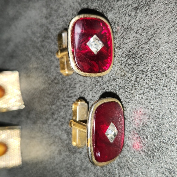 2 sets Vintage Cuff Links in GUC - Picture 4 of 6